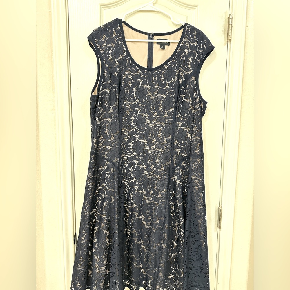 Liz Claiborne, Size 18, Navy lace dress